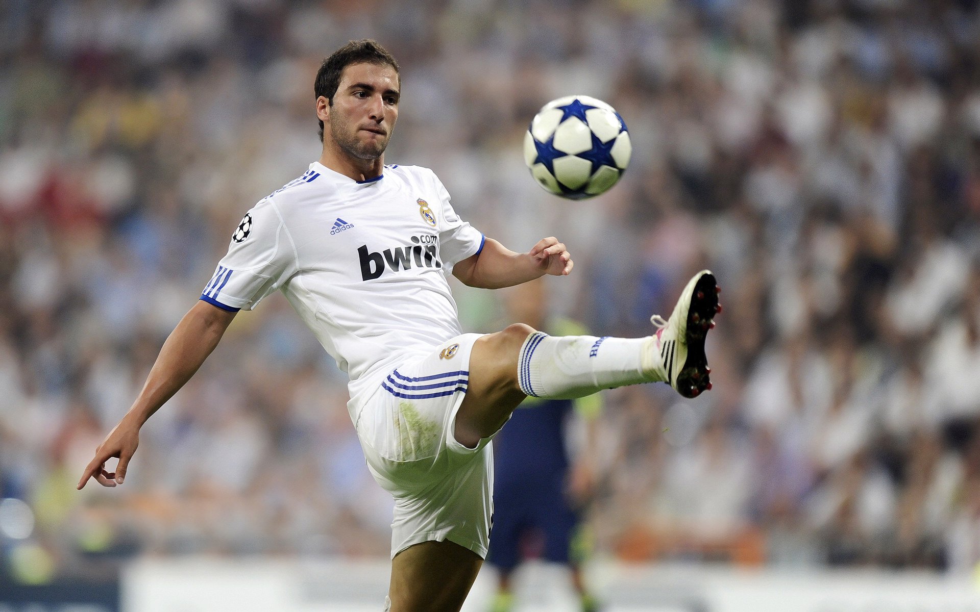 九游娱乐官网 (jiuyou)-公牛队战术调整成功，季后赛希望增强，公牛队经典比赛视频