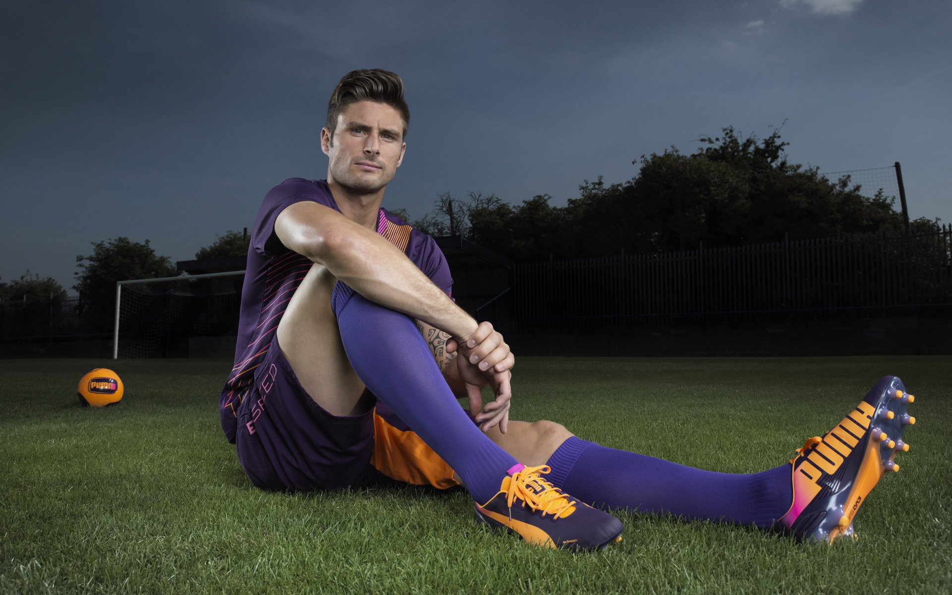 国际足球明星助阵中国公益足球活动，国家足球队赞助商